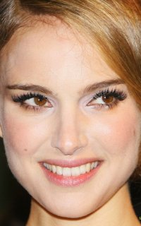 Глаза Натали Портман